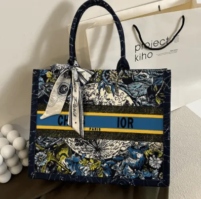 Bolso estampado de hombro