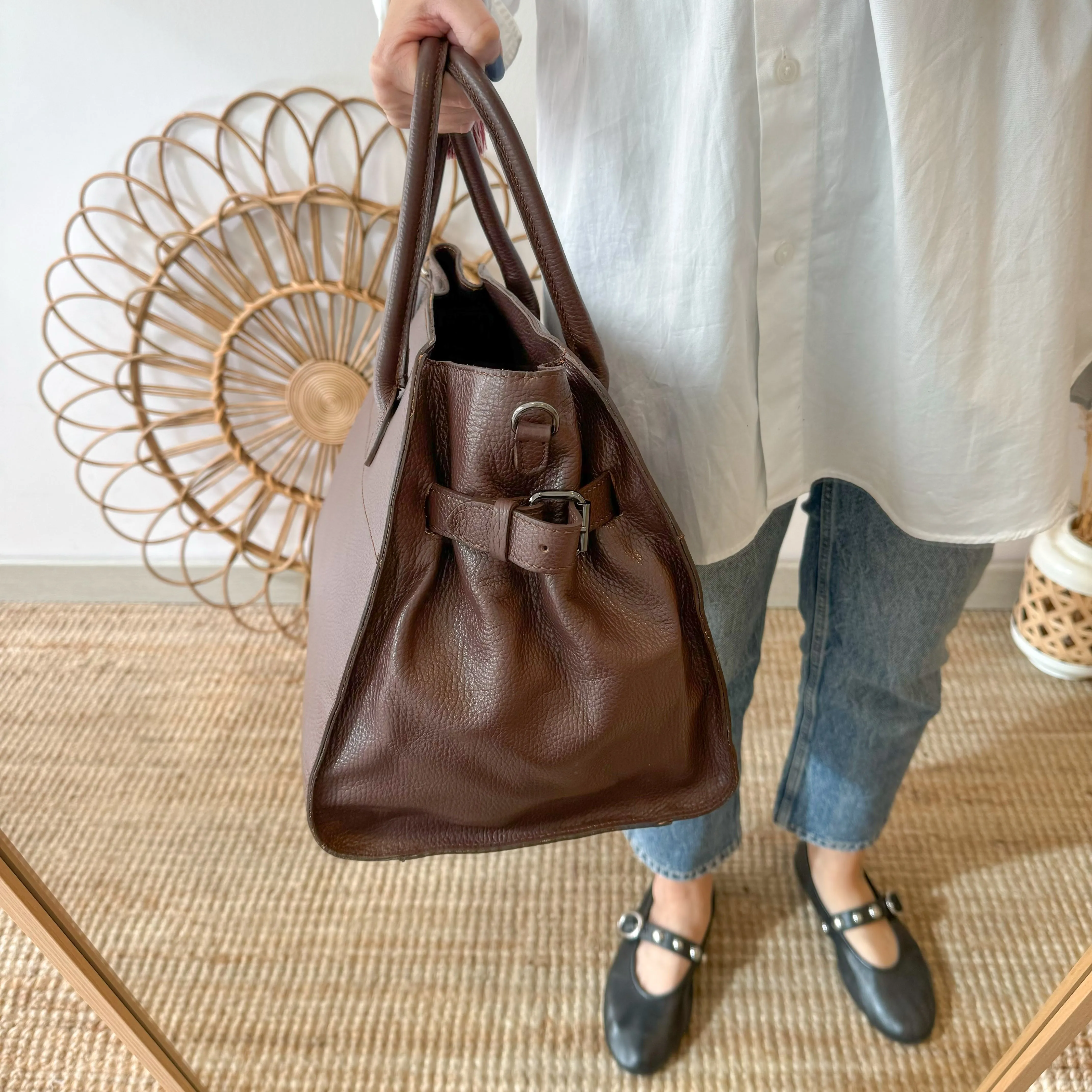 Bolso shopper hebillas piel marron chocolate