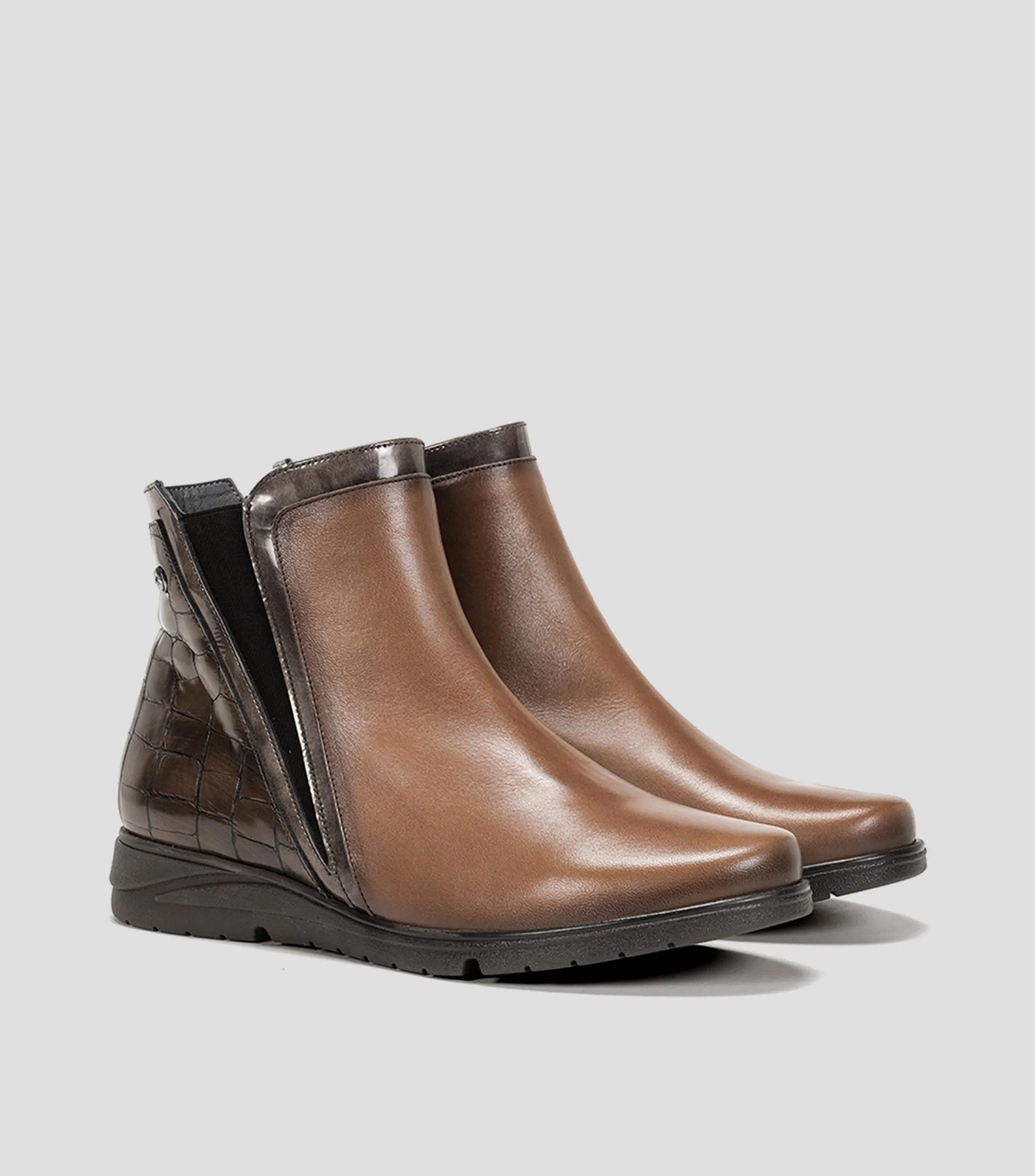 Fluchos Botines Chelsea con textura Styll Mujer