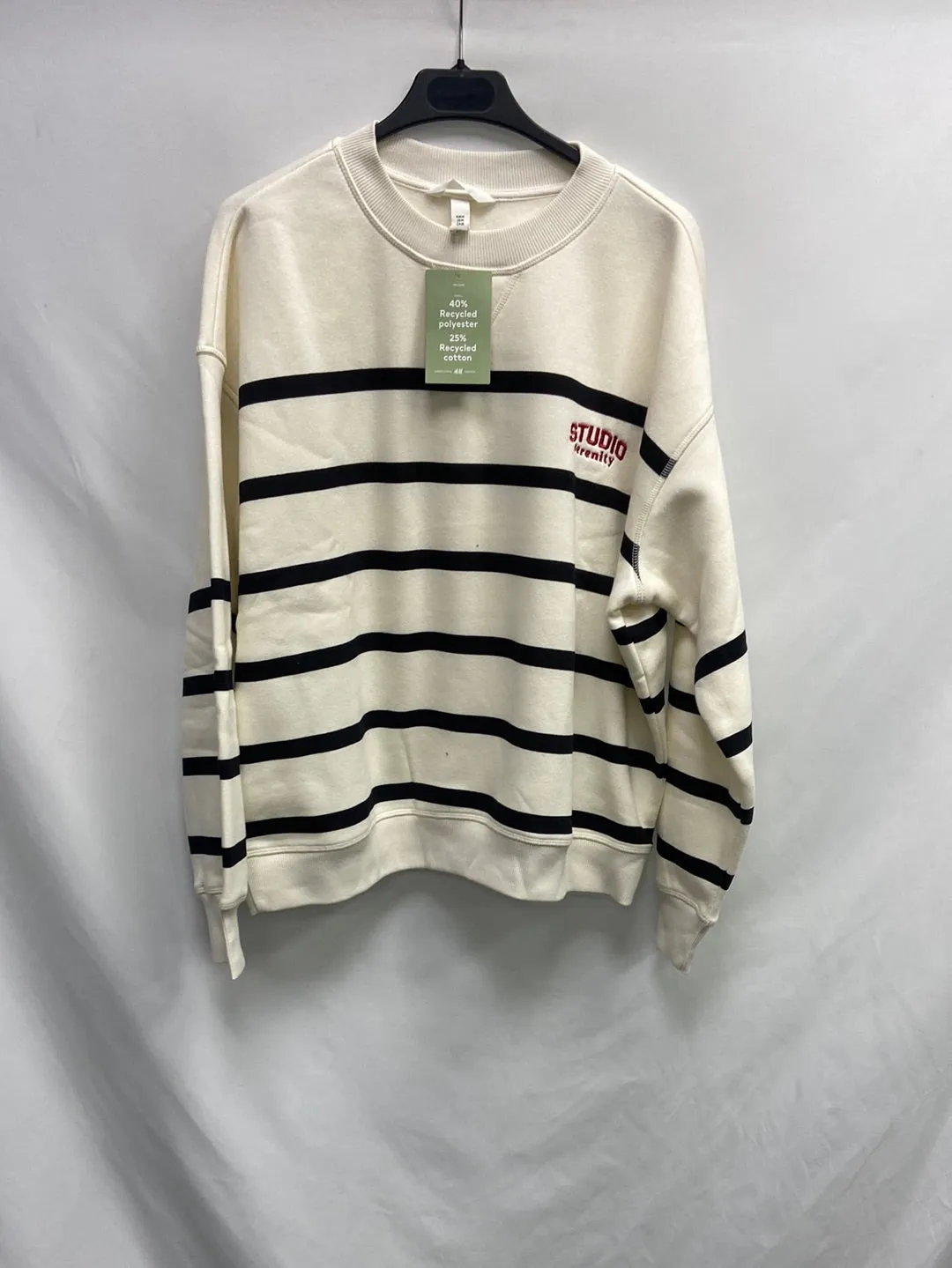 H&M.Sudadera beige rayas T.M