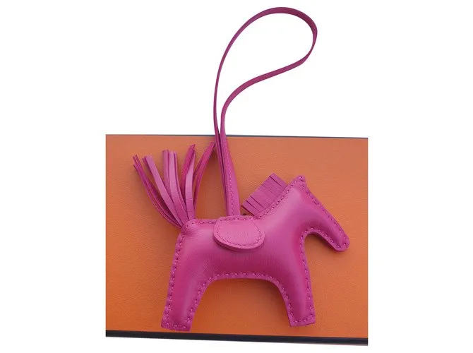 Hermès Pequeño rodeo Rosa 