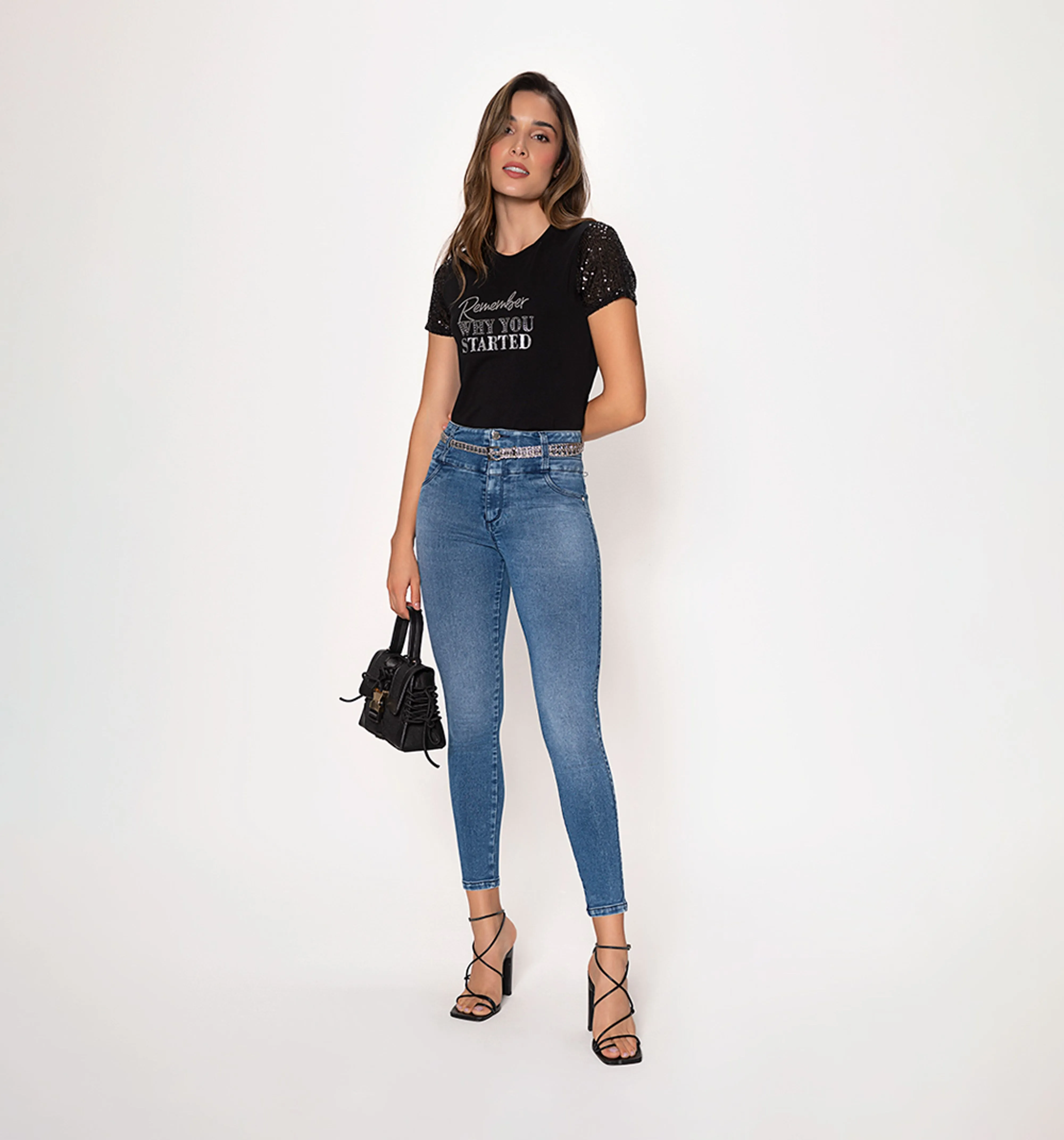 Jeggins tiro alto, levanta cola, pretina