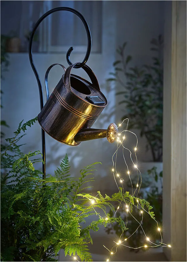 Lámpara solar decorativa de regadera Cobre