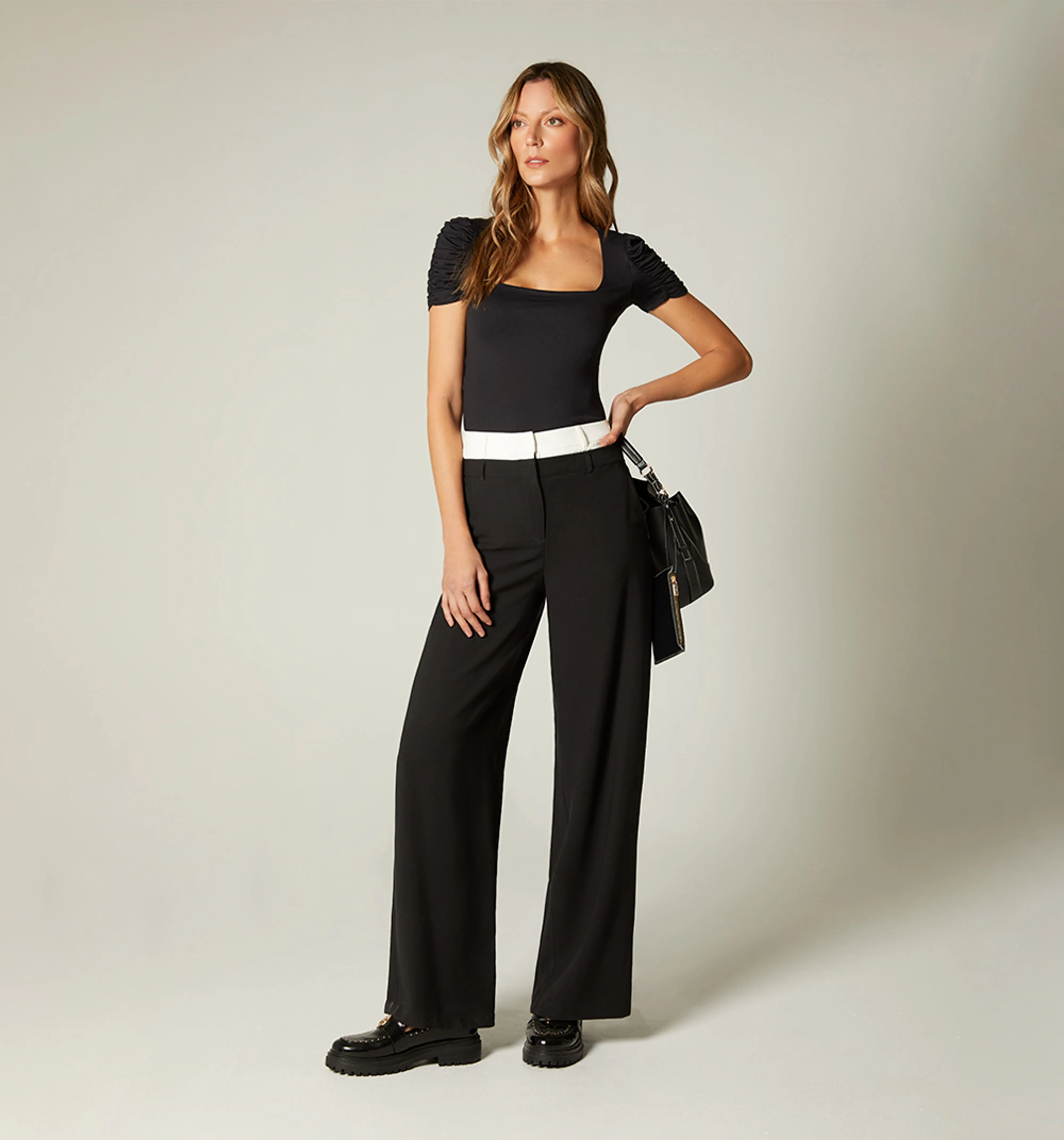 Pantalon tiro alto con doble pretina