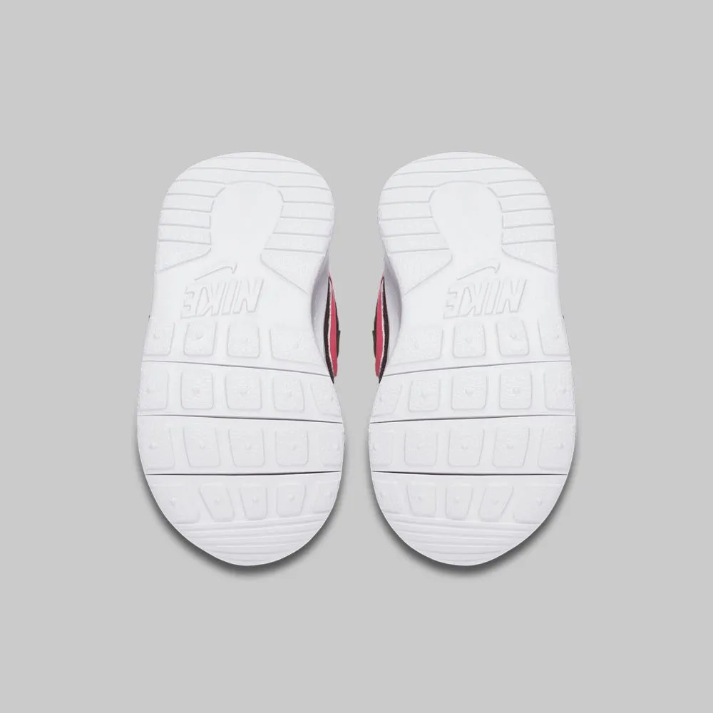 Tenis Nike Tanjun Bebe